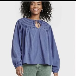Universal Thread medium long sleeve blouse